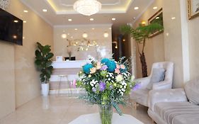 Dạ Lan Hotel